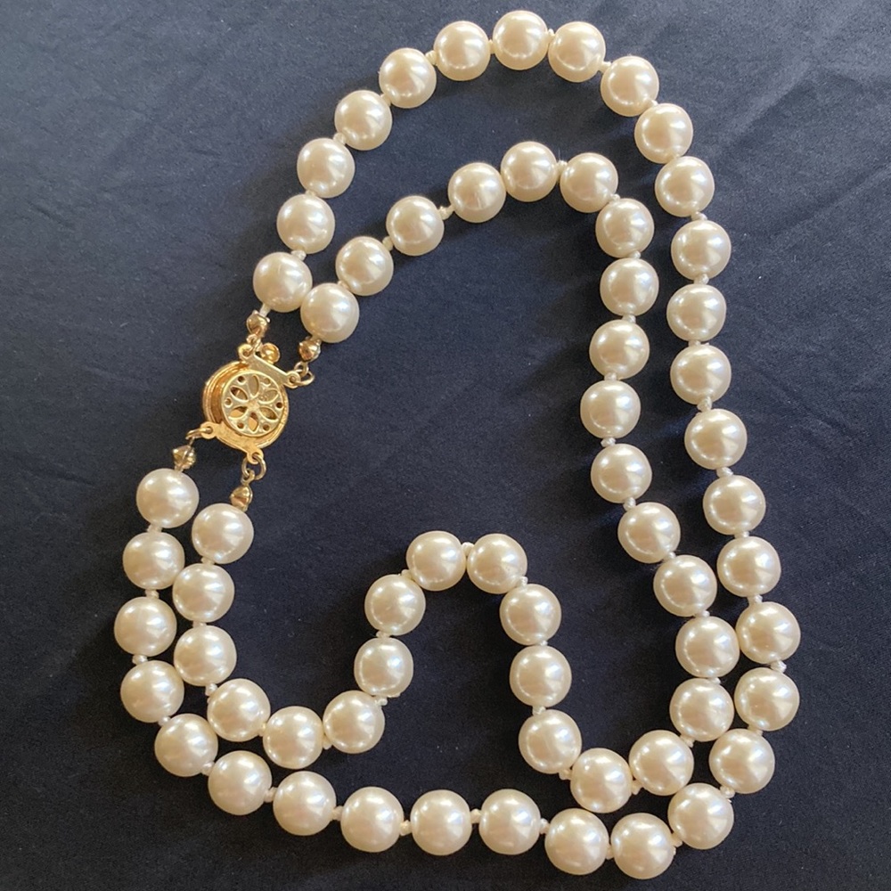 Gold fill Pearl Choker 14.5”